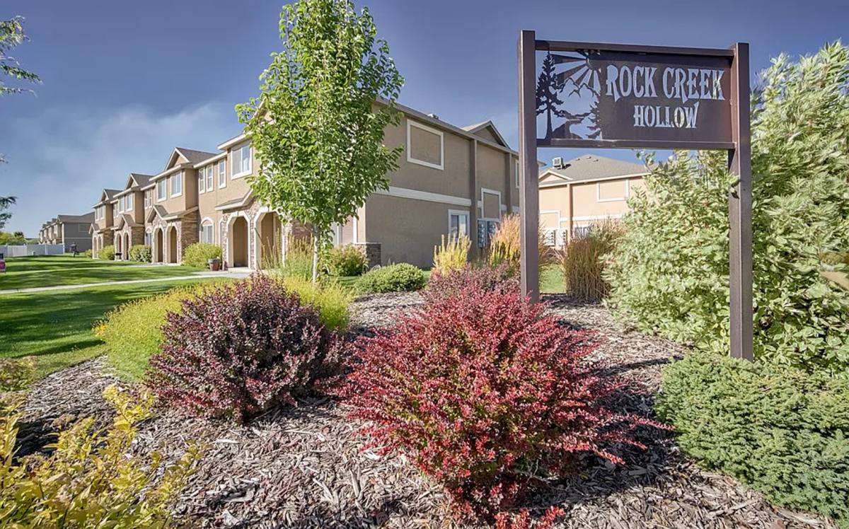Townhouse for rent at 565 Pioneer Rd, Rexburg, ID 83440