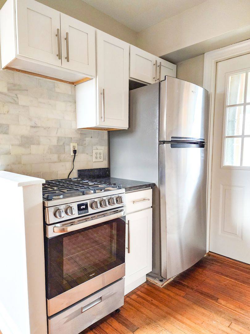 Apartment for rent at 542 Chapel St, New Haven, CT 06511