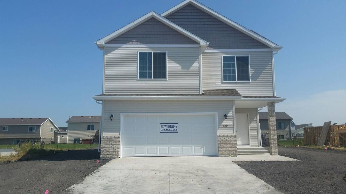 House for rent at 3234 26th St S, Moorhead, MN 56560