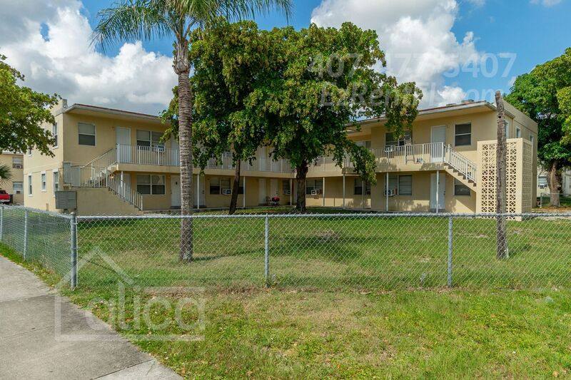 Apartment for rent at 616 8th St #9, West Palm Beach, FL 33401