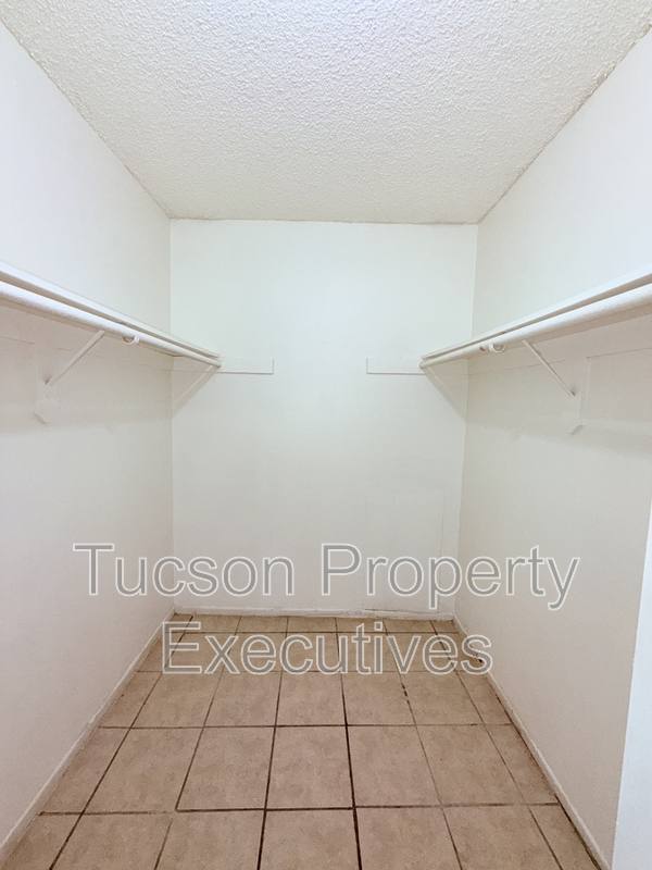 Apartment for rent at 319 E Mohave Rd #108, Tucson, AZ 85705