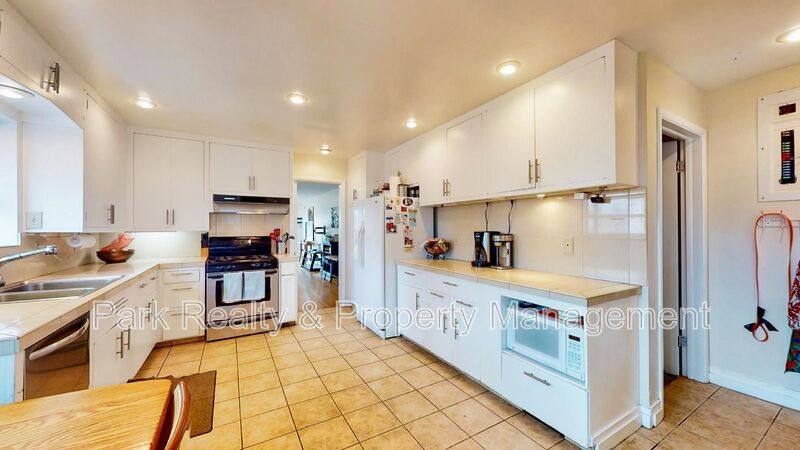 House for rent at 715 Ivanhoe St, Denver, CO 80220