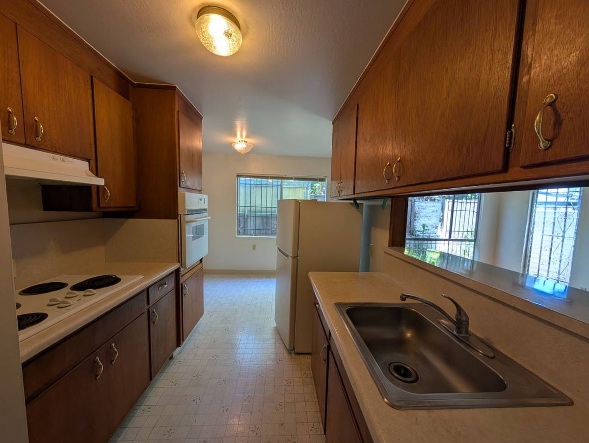 Apartment for rent at 2155 Acton St, Berkeley, CA 94702