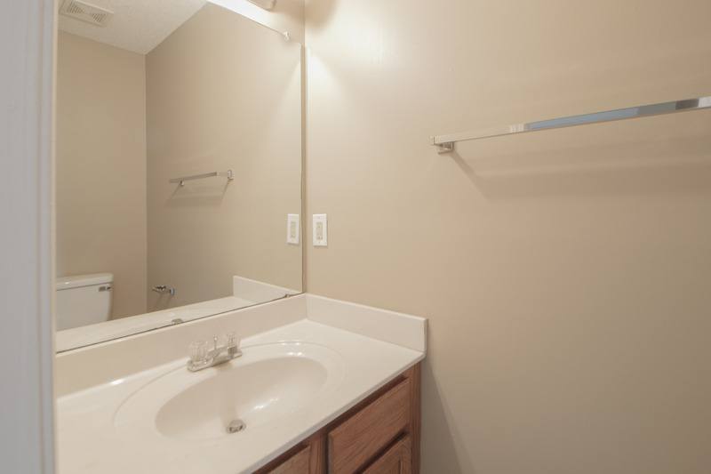 Townhouse for rent at 2550 - 3 Old Russellville Pike, Clarksville, TN 37040