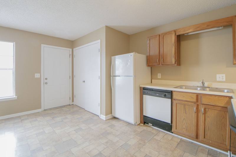 Townhouse for rent at 2550 - 3 Old Russellville Pike, Clarksville, TN 37040