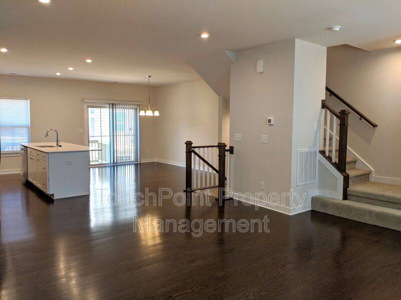 Townhouse for rent at 3051 Salix Bend Dr, Charlotte, NC 28205