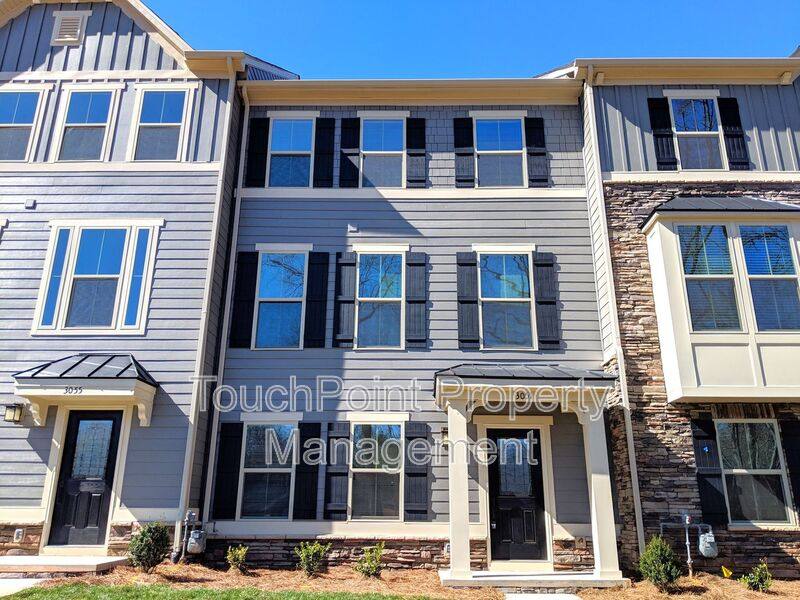 Townhouse for rent at 3051 Salix Bend Dr, Charlotte, NC 28205