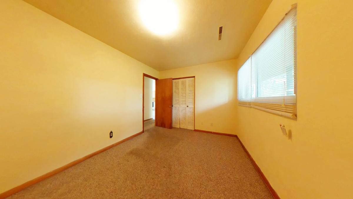 Apartment for rent at 602 74th St #11, Newport News, VA 23605