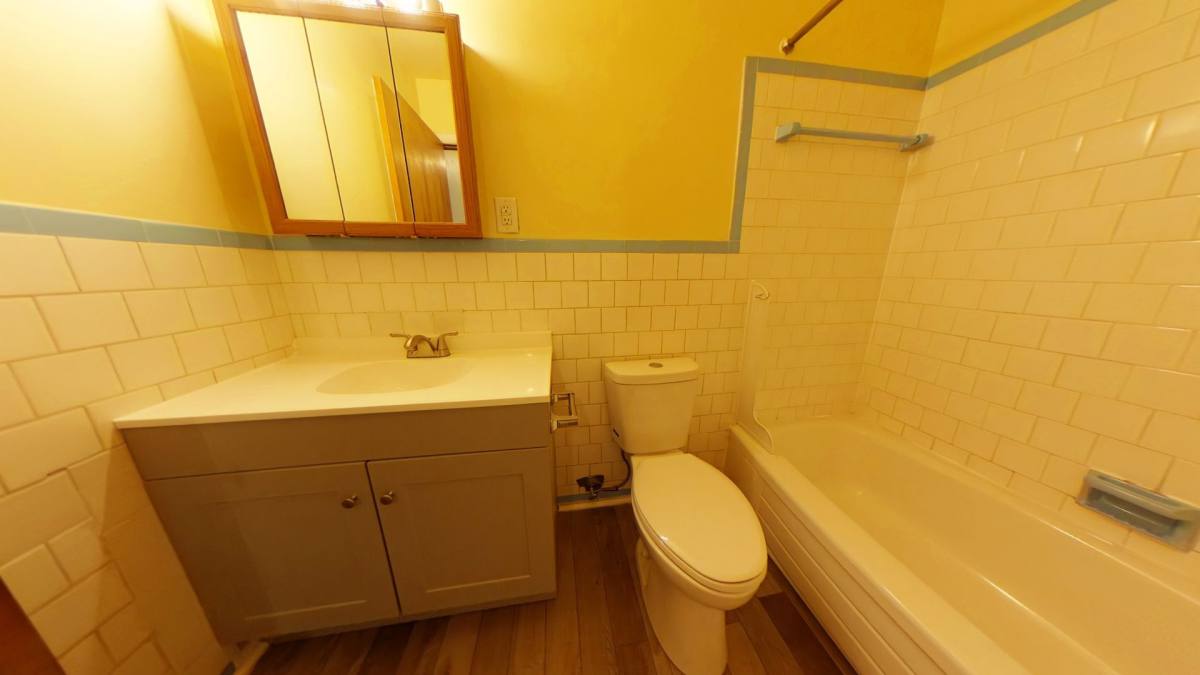 Apartment for rent at 602 74th St #11, Newport News, VA 23605