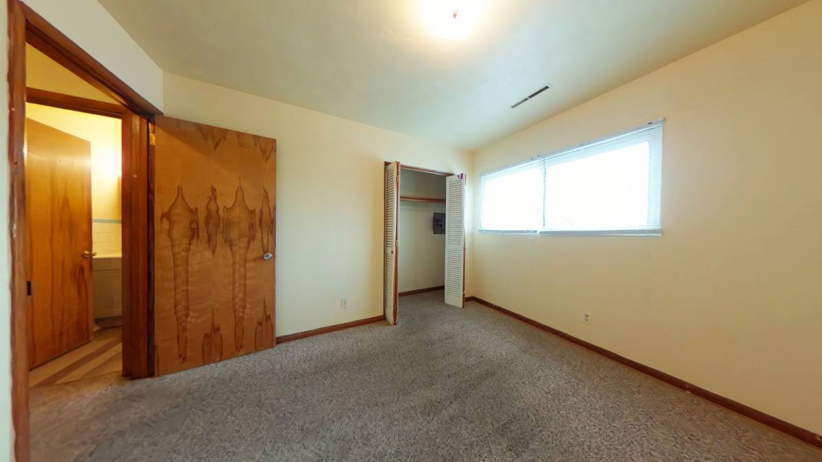 Apartment for rent at 602 74th St #11, Newport News, VA 23605
