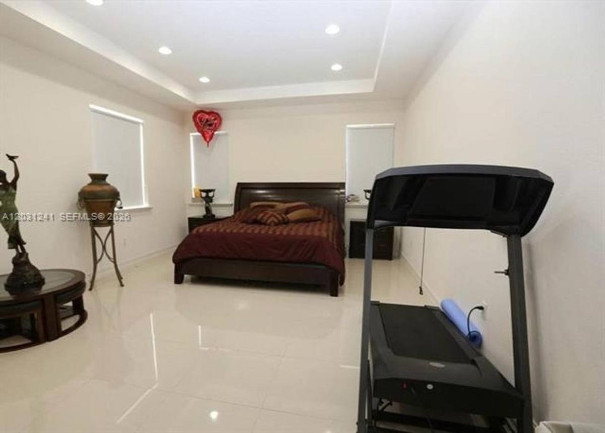 Apartment for rent at 14440 SW 31st St, Miami, FL 33175