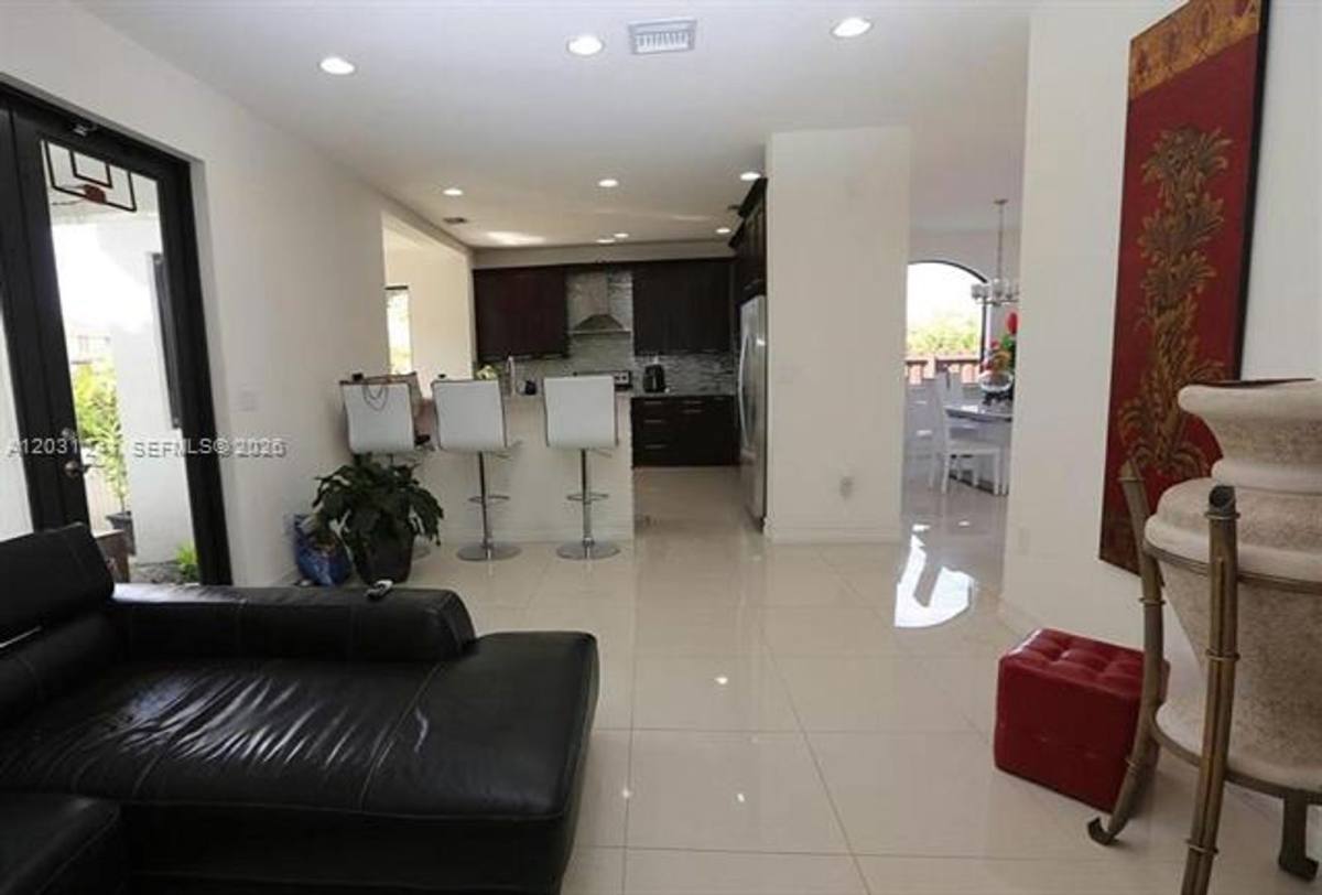 Apartment for rent at 14440 SW 31st St, Miami, FL 33175