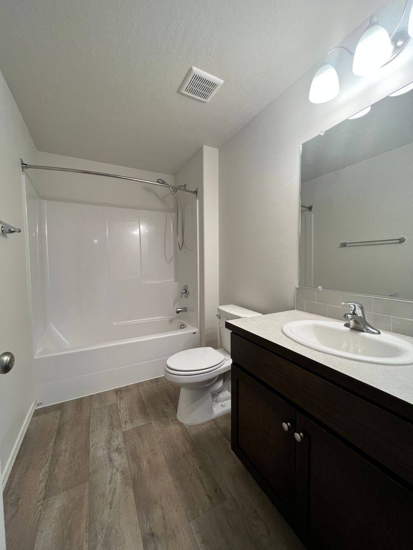 House for rent at 1023 W Aspen, Moses Lake, WA 98837