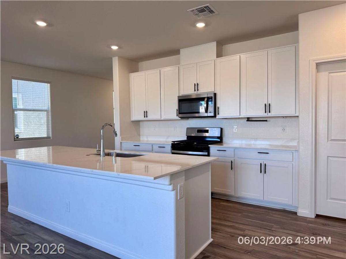 House for rent at 9552 Bursill St, Las Vegas, NV 89139