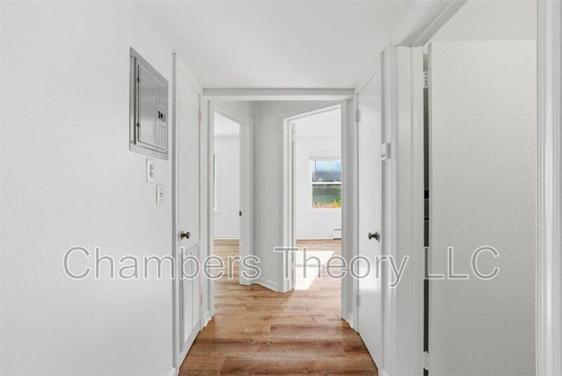 Apartment for rent at 130 S 29th St #2, Purcellville, VA 20132