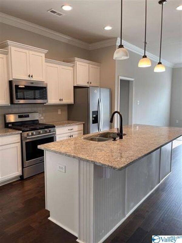 House for rent at 226 Pumprock Dr, Huntsville, AL 35806