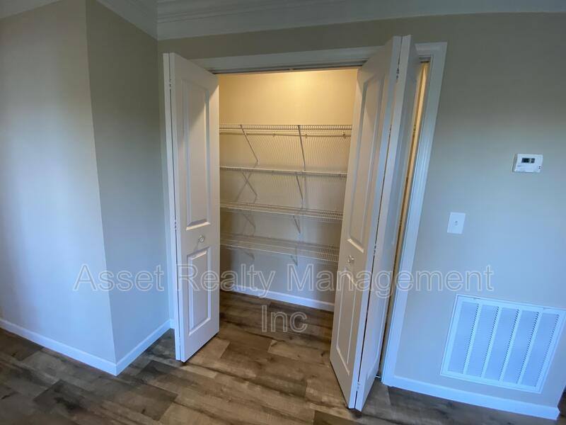 House for rent at 1116 Cloud View Dr, Powell, TN 37849