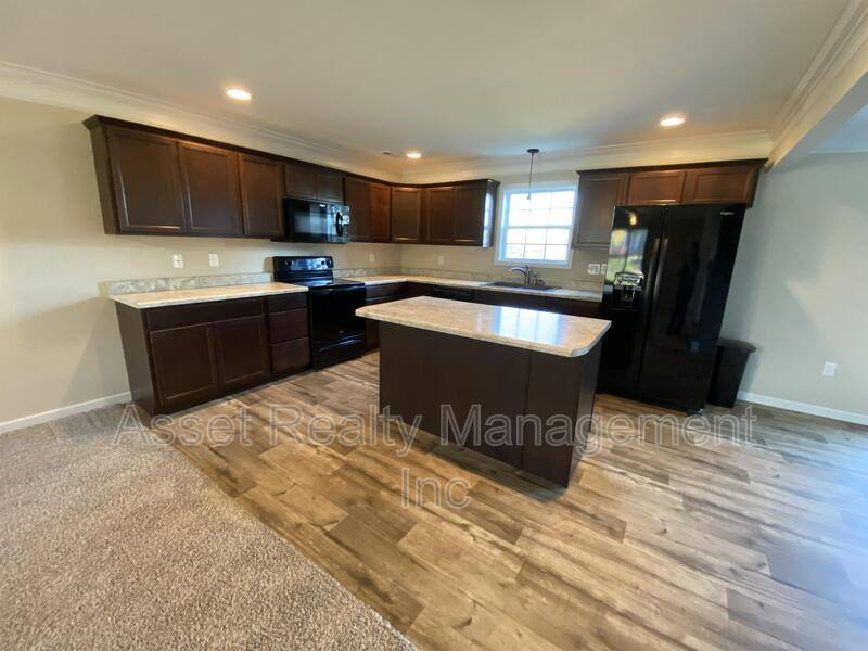 House for rent at 1116 Cloud View Dr, Powell, TN 37849