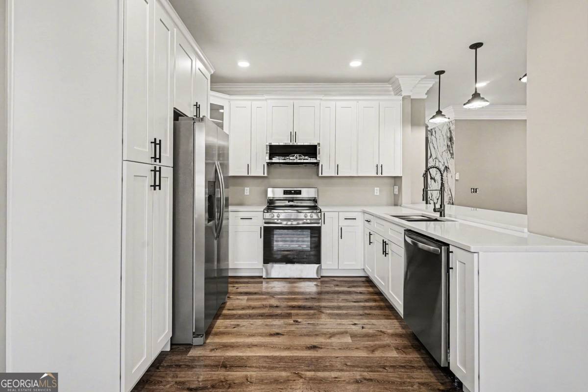 House for rent at 3170 Sherwood Oaks Court, Decatur, GA 30034