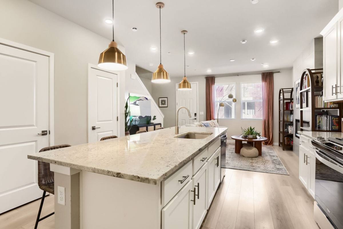 Townhouse for rent at 2861 Bear Springs Circle, Longmont, CO 80503