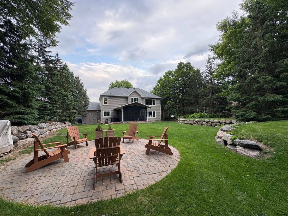 House for rent at 6560 Shadow Lane, Chanhassen, MN 55317
