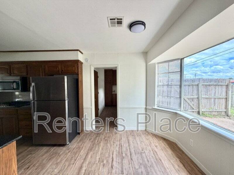 House for rent at 9022 E 30th St, Tulsa, OK 74129