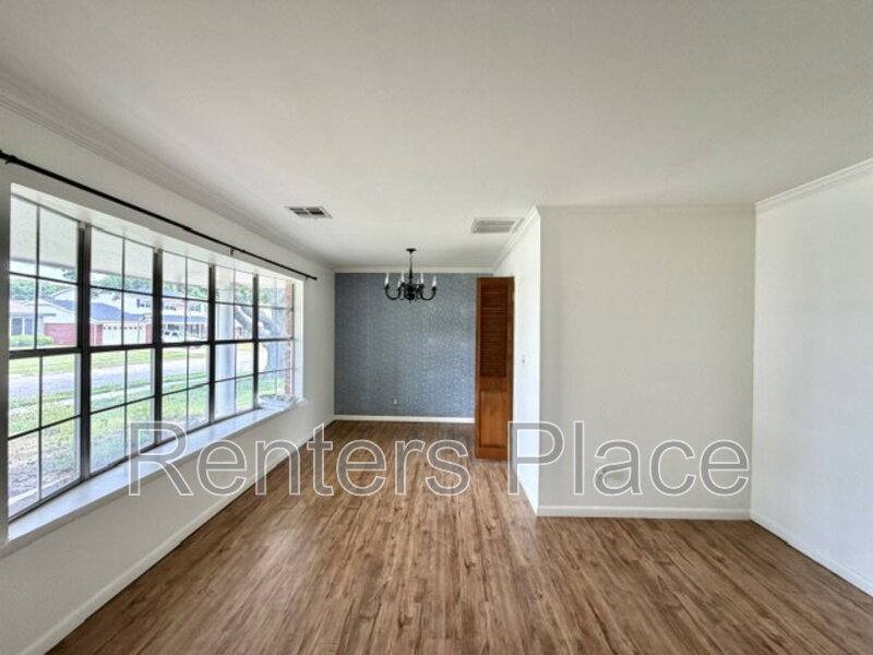 House for rent at 9022 E 30th St, Tulsa, OK 74129