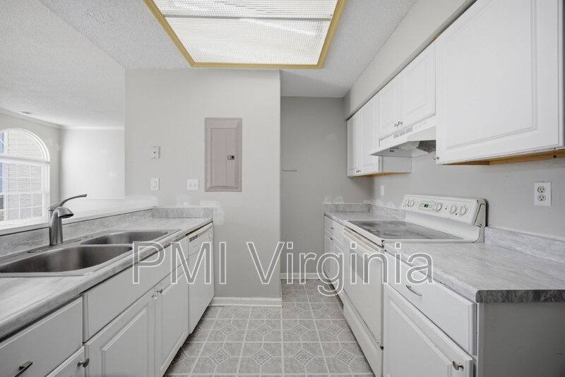 Condo for rent at 724 Harbor Springs Trail, Virginia Beach, VA 23462