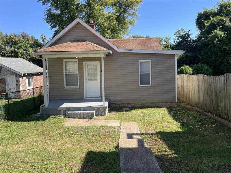 House for rent at 4831 Oldenburg Ave, Saint Louis, MO 63125