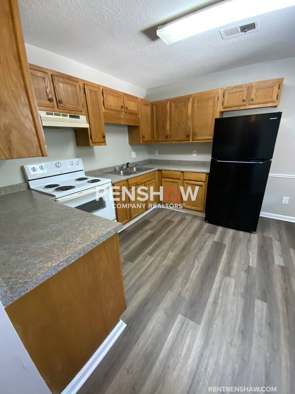 House for rent at 900 S College St #C9, Trenton, TN 38382