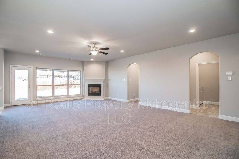 House for rent at 1810 Quail Hollow, Cleburne, TX 76033