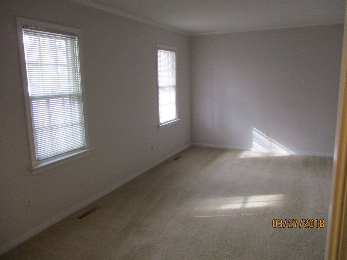 House for rent at 1912 Millsap Lane, Richmond, VA 23235
