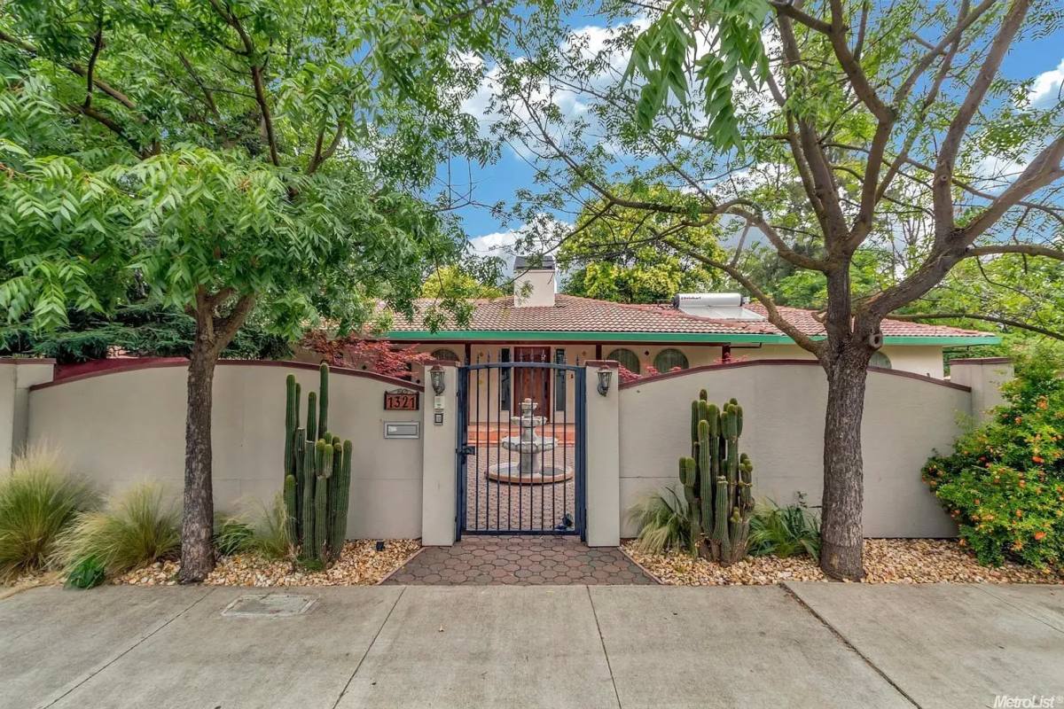 1319 - 1321 E, Davis, CA 95616 - Townhouse for Rent