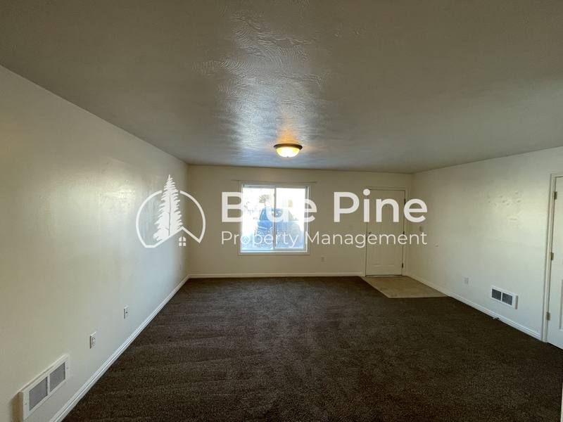 Apartment for rent at 3134 Chasewood Dr #1, Idaho Falls, ID 83406