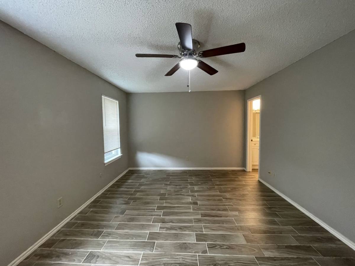 House for rent at 3718 French Wood Dr, Arlington, TX 76016