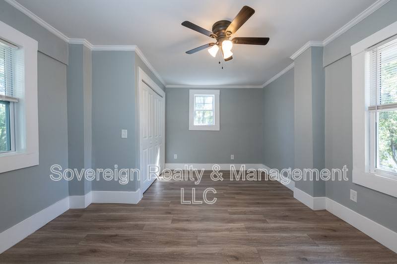House for rent at 2227 Telhurst St SW, Atlanta, GA 30310