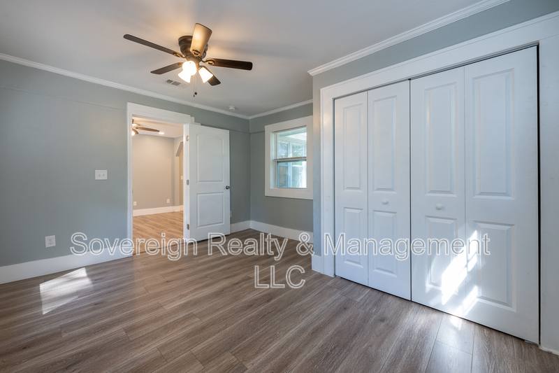 House for rent at 2227 Telhurst St SW, Atlanta, GA 30310