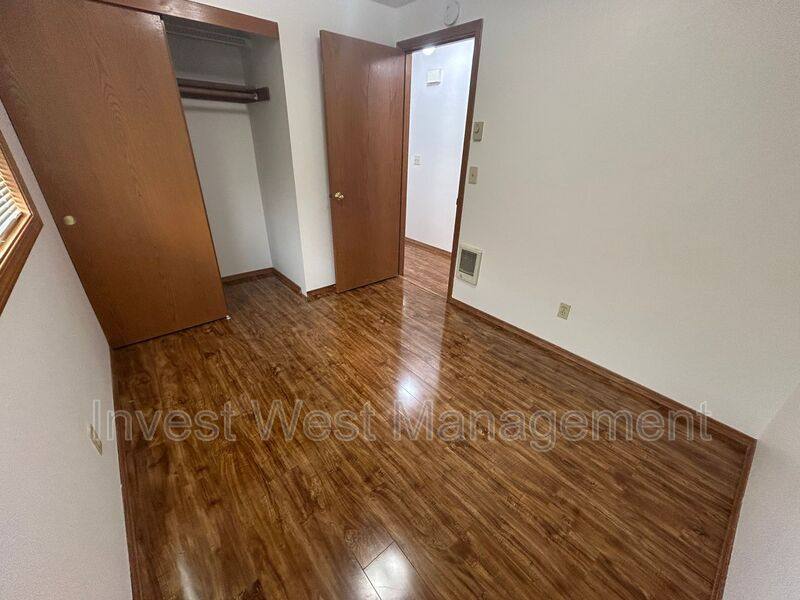 House for rent at 3911 Plomondon St, Vancouver, WA 98661