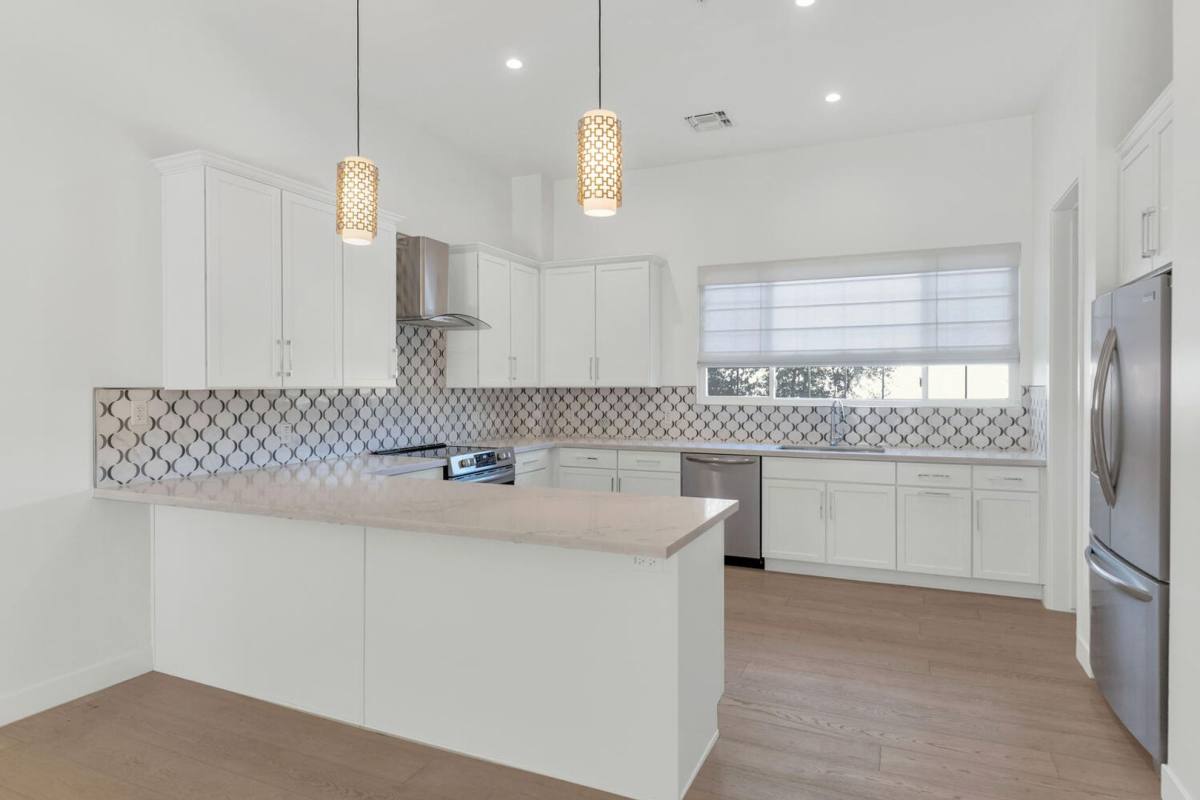 Townhouse for rent at 4438 N 27th St, Phoenix, AZ 85016
