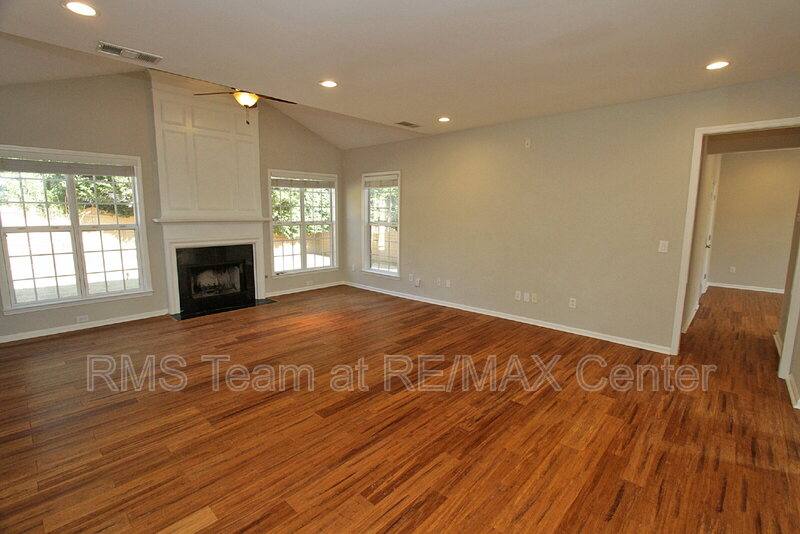 House for rent at 5057 Bethpage Dr, Suwanee, GA 30024