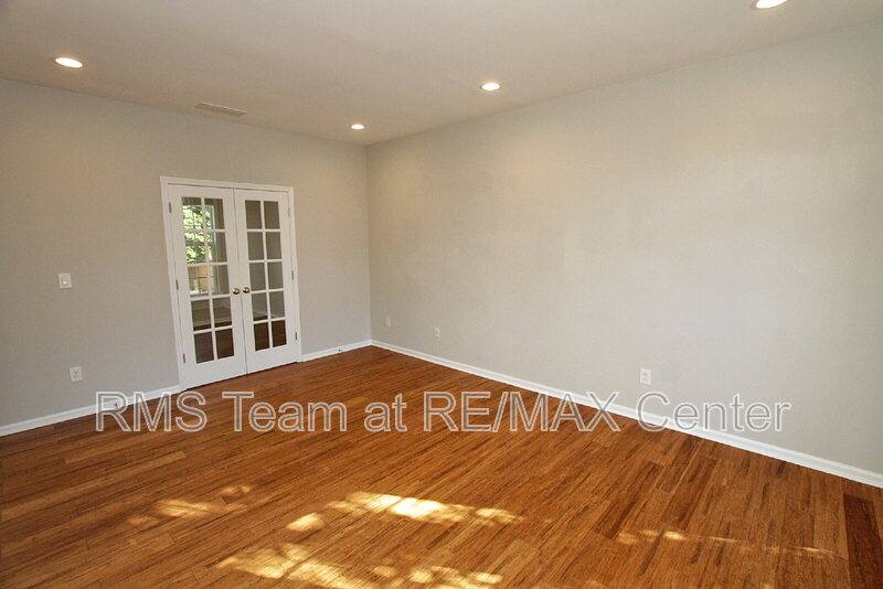 House for rent at 5057 Bethpage Dr, Suwanee, GA 30024