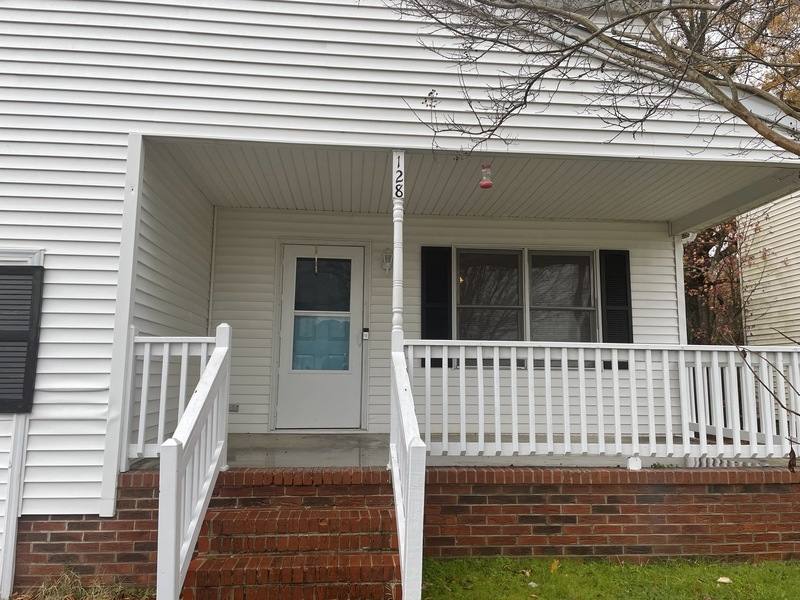 House for rent at 128 Old Thompson Ave, West Point, VA 23181