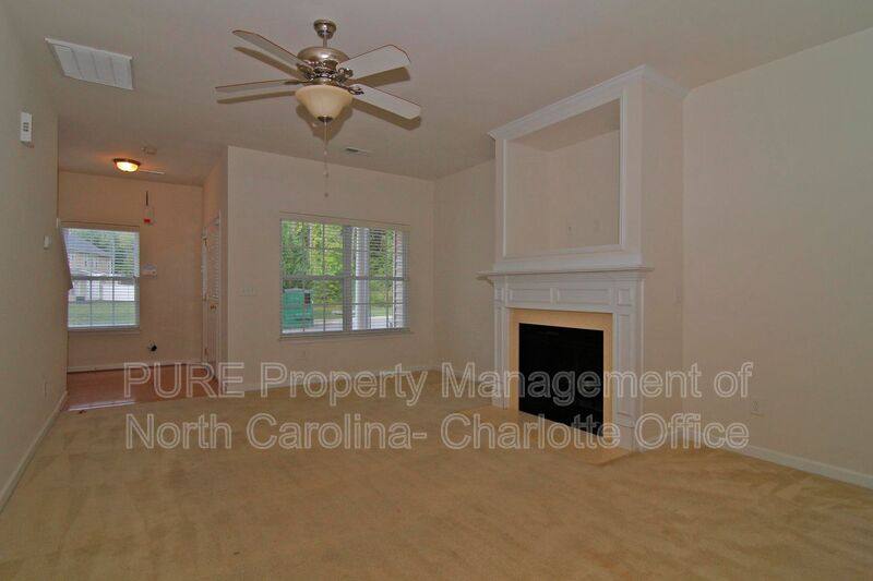 Townhouse for rent at 8618 Twined Creek Lane, Charlotte, NC 28227