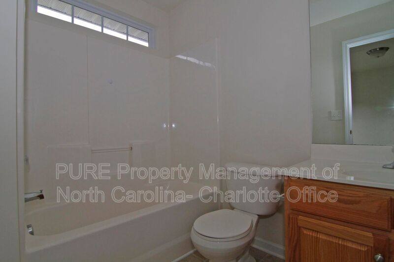 Townhouse for rent at 8618 Twined Creek Lane, Charlotte, NC 28227