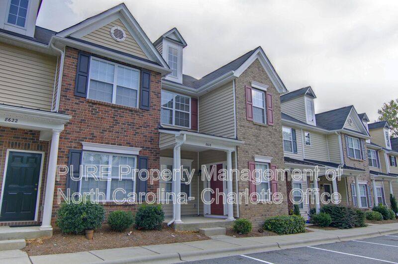 Townhouse for rent at 8618 Twined Creek Lane, Charlotte, NC 28227