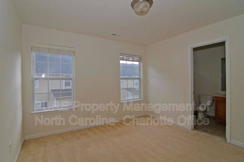 Townhouse for rent at 8618 Twined Creek Lane, Charlotte, NC 28227