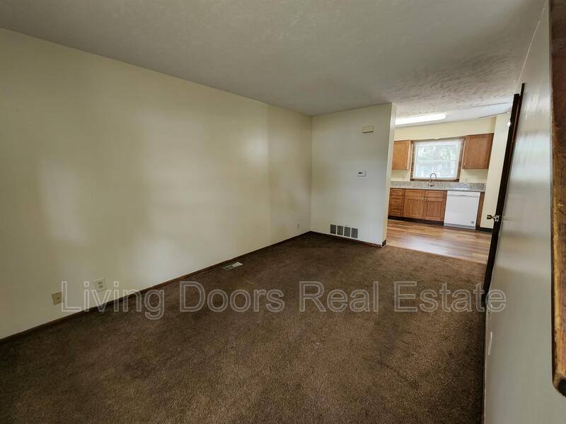 Apartment for rent at 1514 David Dr, Lincoln, NE 68504