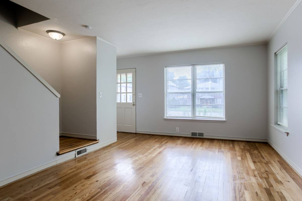 Apartment for rent at 2030 2034 S St, Lincoln, NE 68502