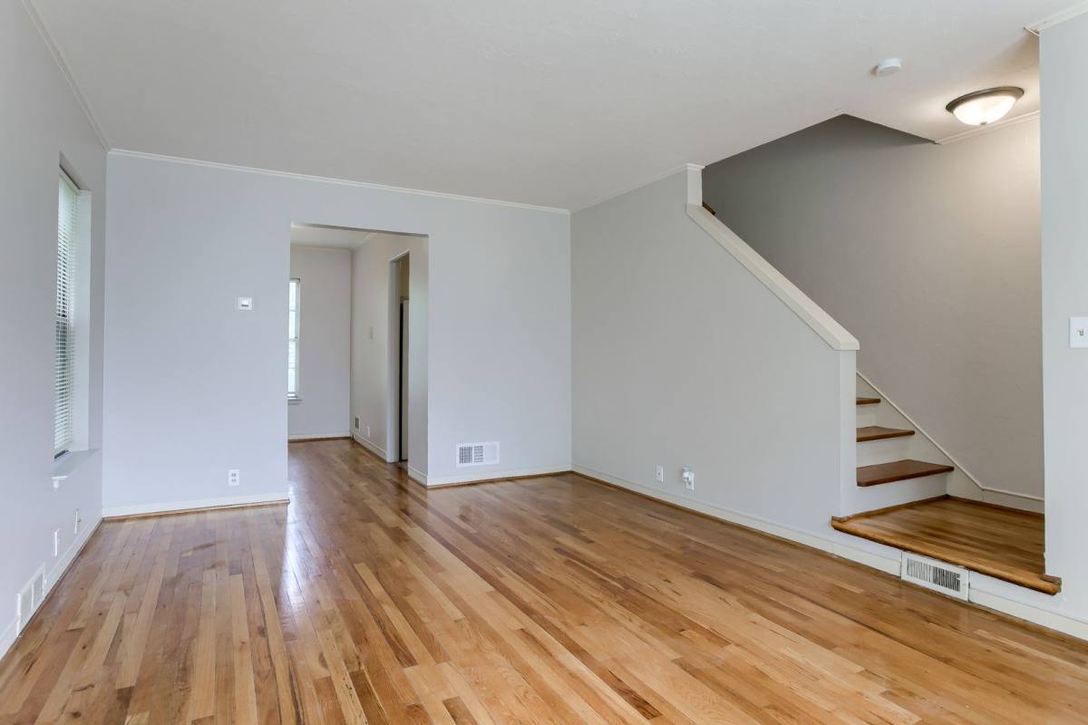 Apartment for rent at 2030 2034 S St, Lincoln, NE 68502
