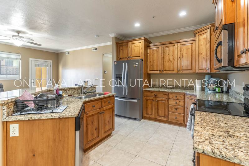 Condo for rent at 1018 N 985 W #510, Orem, UT 84057